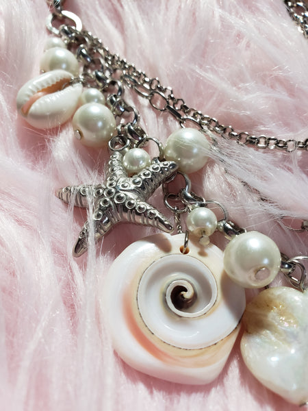 ARI - Starfish Necklace