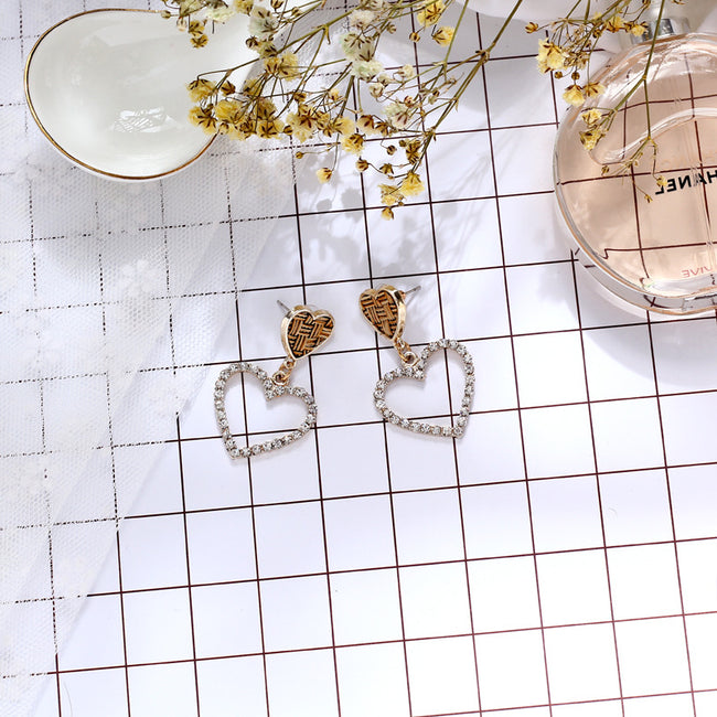 Sweetheart-Tweed-Hoops-gold