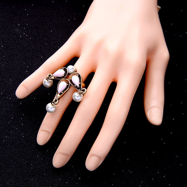TEMIR -  Petal Pearl Ring